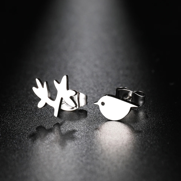 Cute Branch Bird Aesthetic Stud Earrings - Picture 3 of 4